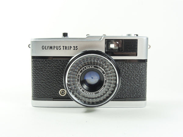 Olympus Trip 35 - Late in black cowhide leather